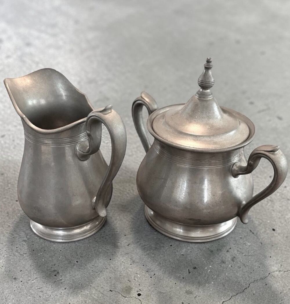 Vintage “REED&BARTON”Pewter Cream and Sugar Set W/Lid Handle PRE 1957